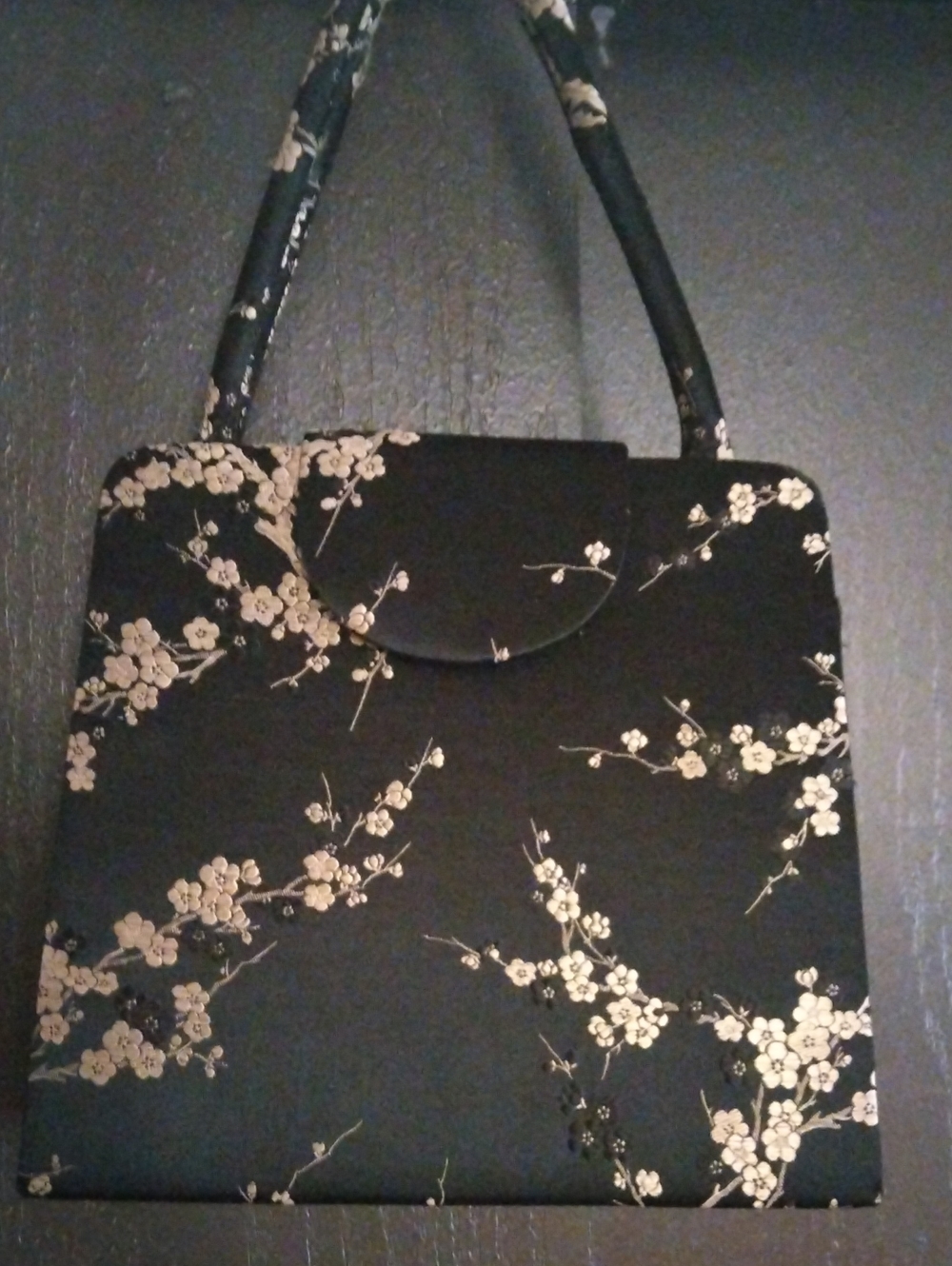 Black Floral Evening Handbag - Elegant Asian-Inspired Design